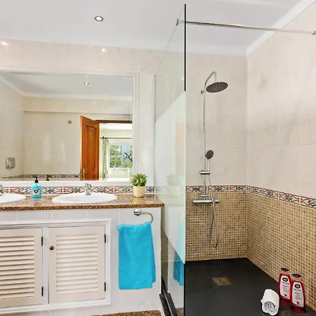 Villa Vivenda Gabriel #vivgabriel Albufeira